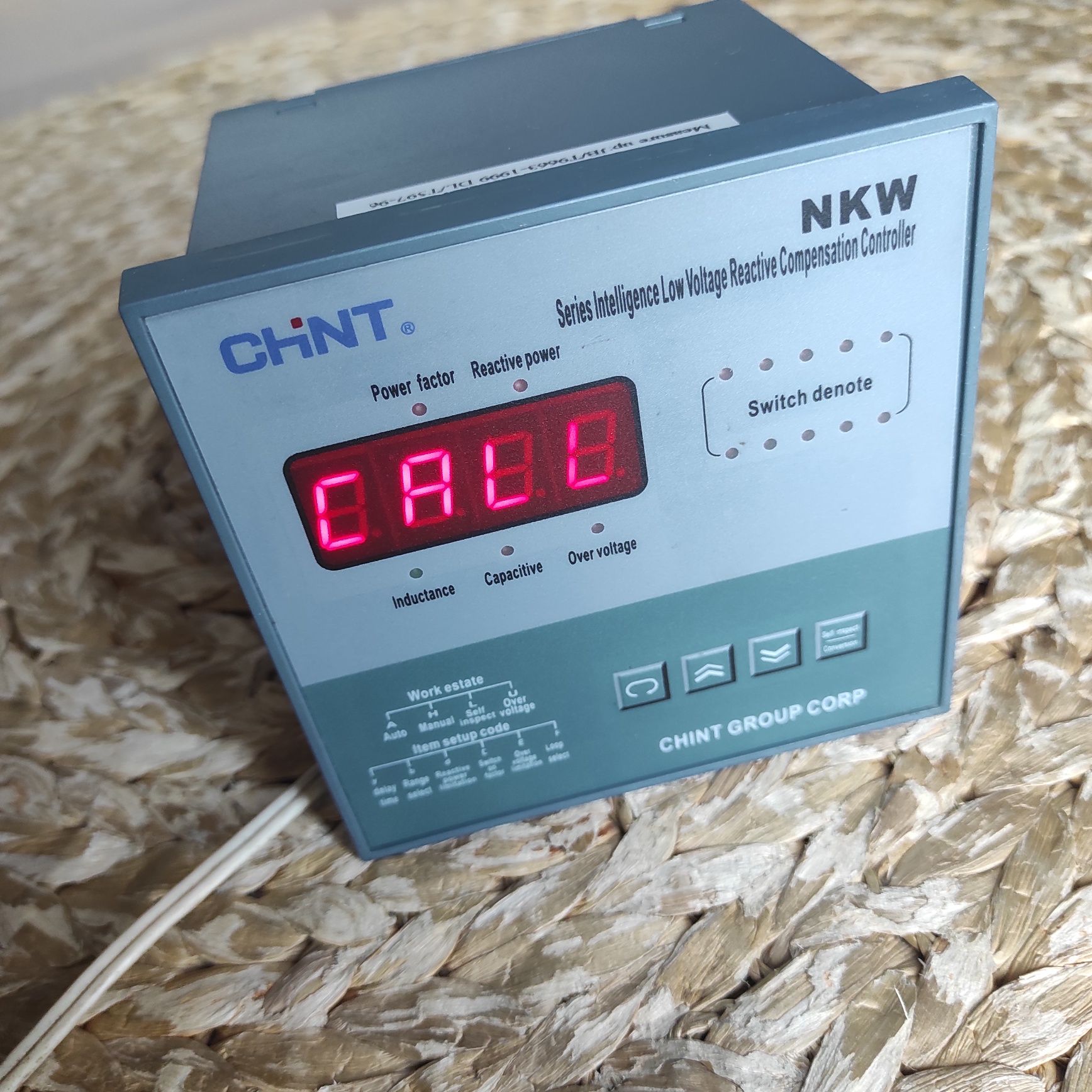 Sterownik CHINT NKW Regulator kompensacji mocy biernej