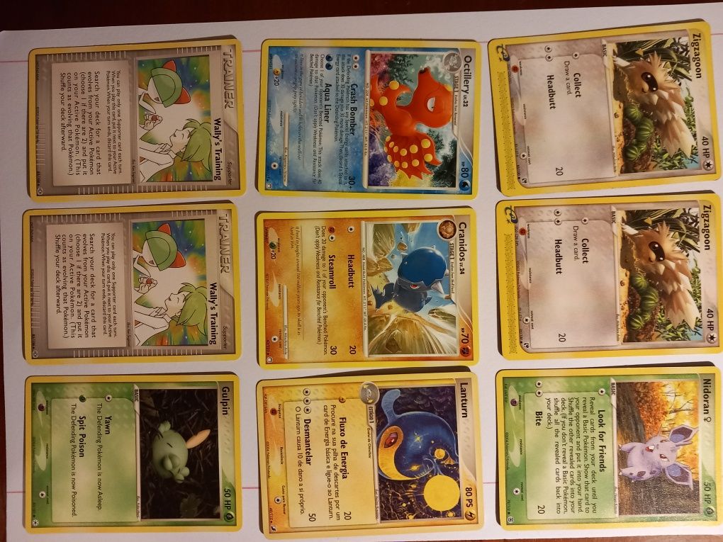 Cartas Pokémon várias edições