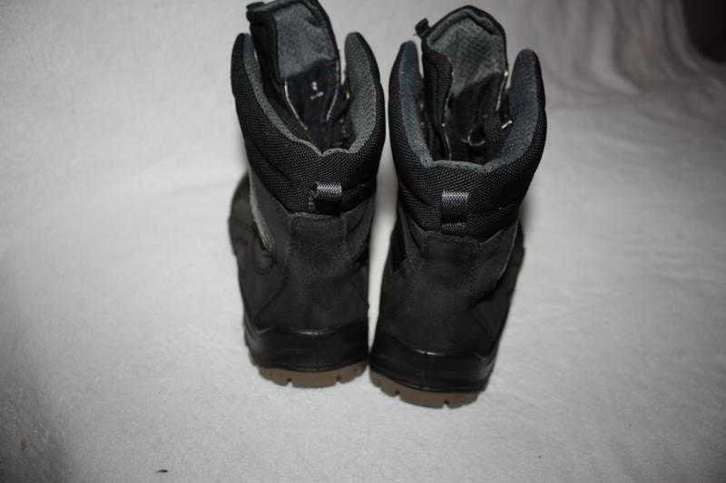 Чоботи фірми ecco 37 розміру за устілкою 23,5 см.