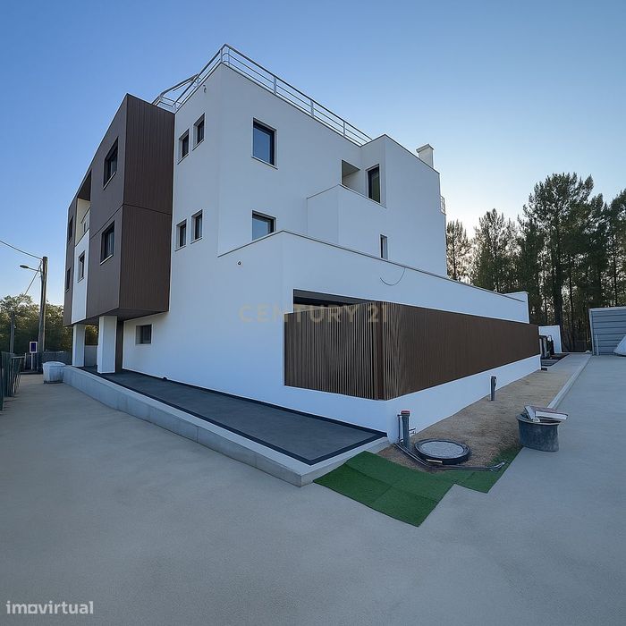 Apartamento T1+1 para venda em Casais da Bidoeira-Leiria