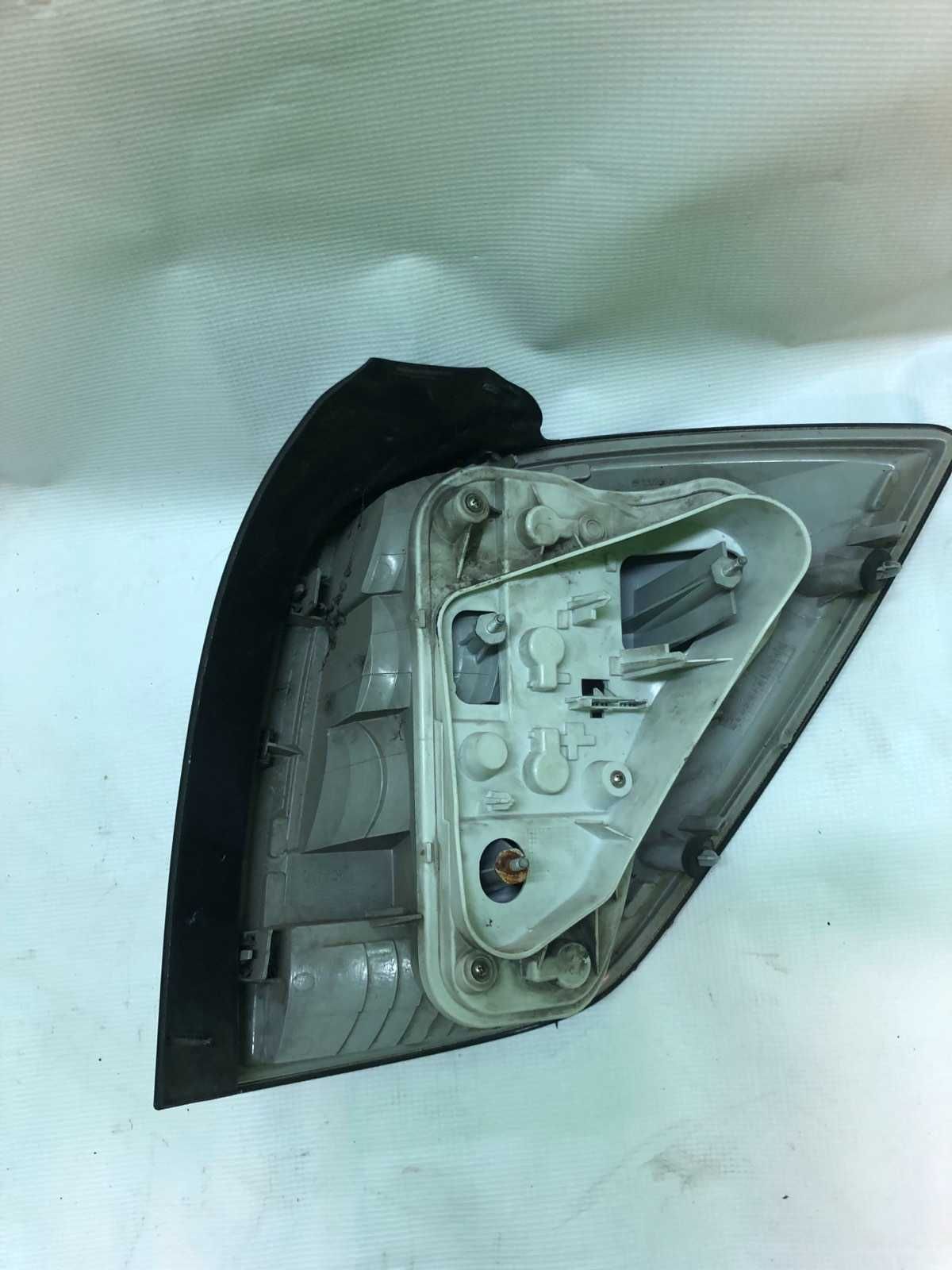 Opel Astra H 3 kombi LAMPA TYŁ lewa EUROPA