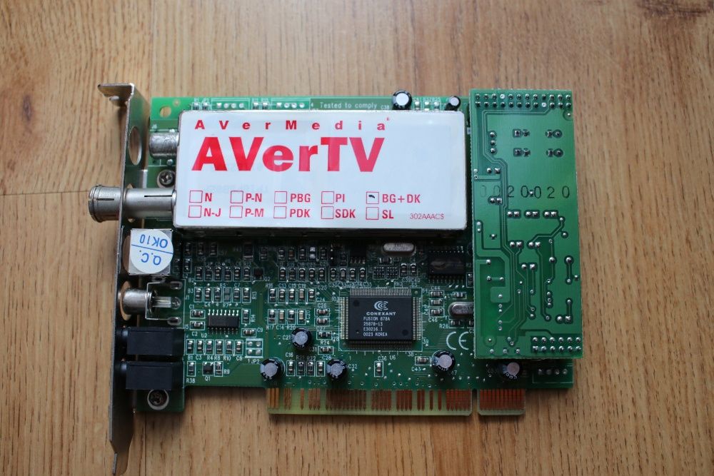 Karta telewizyjna Avermedia AverTV BG+DK i pilot