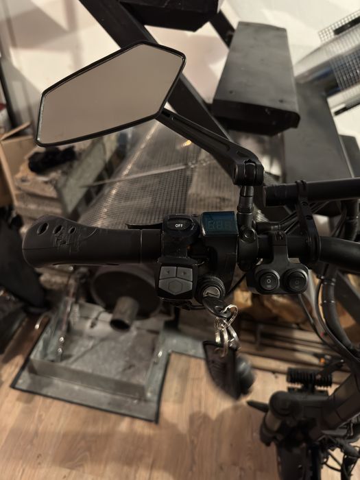 Електросамокат повнопривідний YooBee Explorer 6000W 38 ah (11 дюймов)