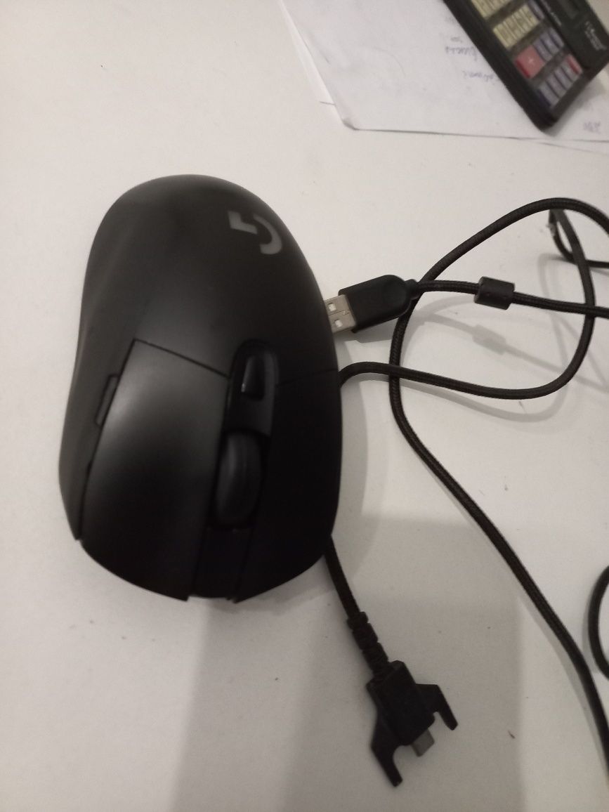 Мишка  Logitech G403
Все работает отлично,купил другую по этому