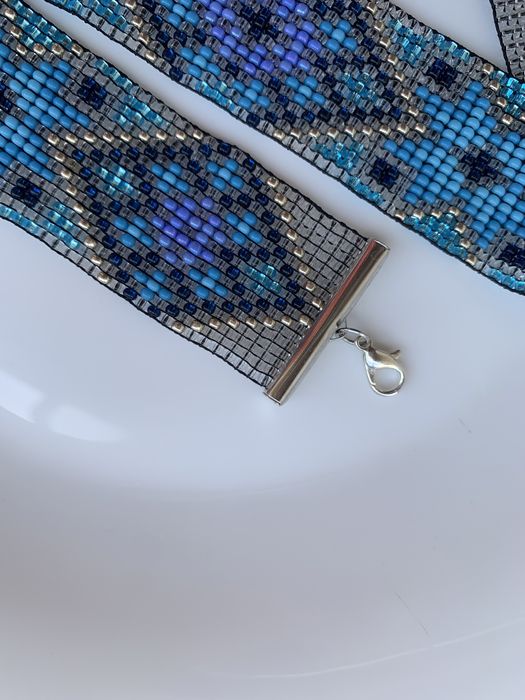 Чокер та браслет з бісеру