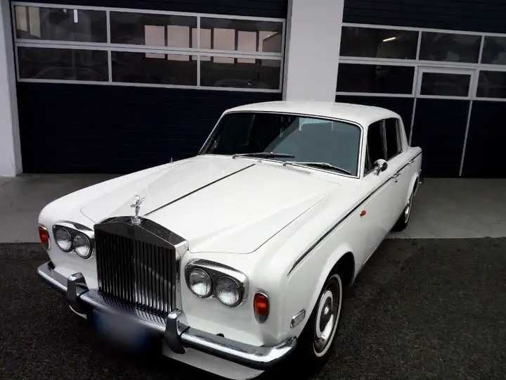 ROLLS ROYCE SILVER SHADON II VENDA PARA PEÇAS OU RESTAURO