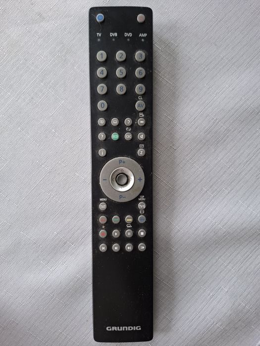 Pilot do telewizora Grundig