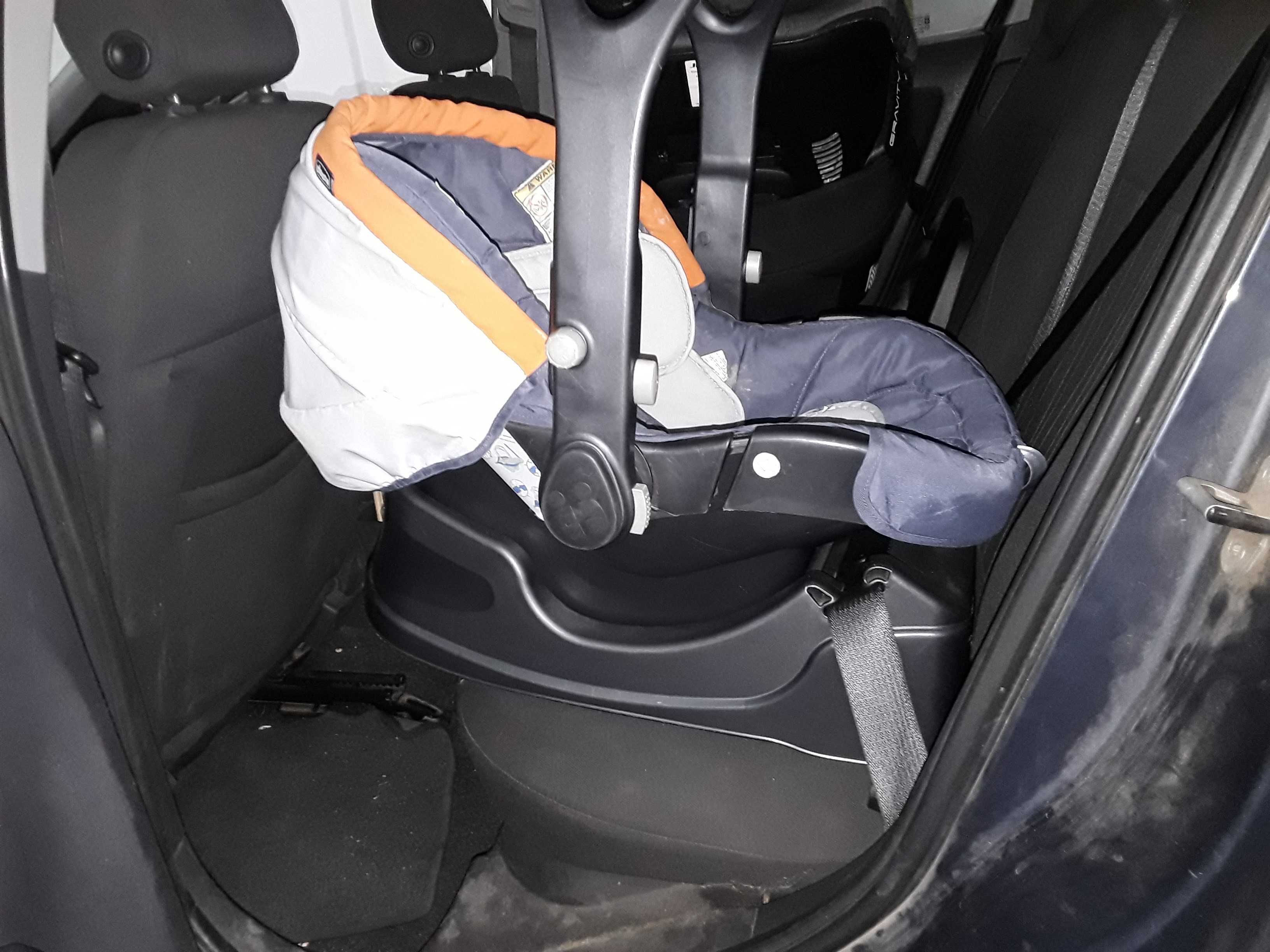 Cadeira ovo de bebé para carro com base isofix