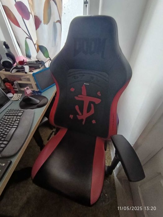 NobleChairs Doom Edition