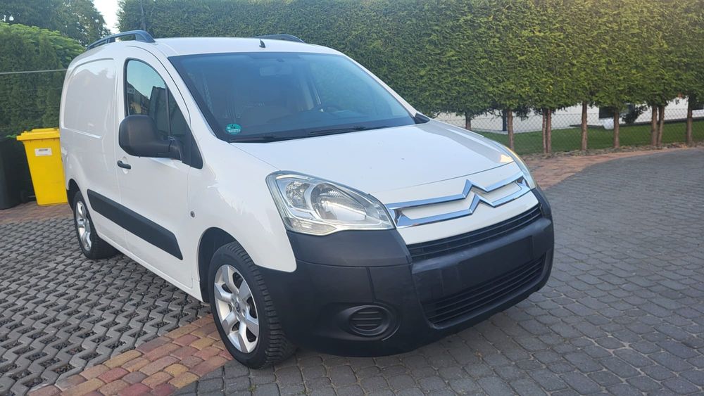 Citroen Berlingo 1.6 benzyna super stan:) 2011r.z Niemiec.