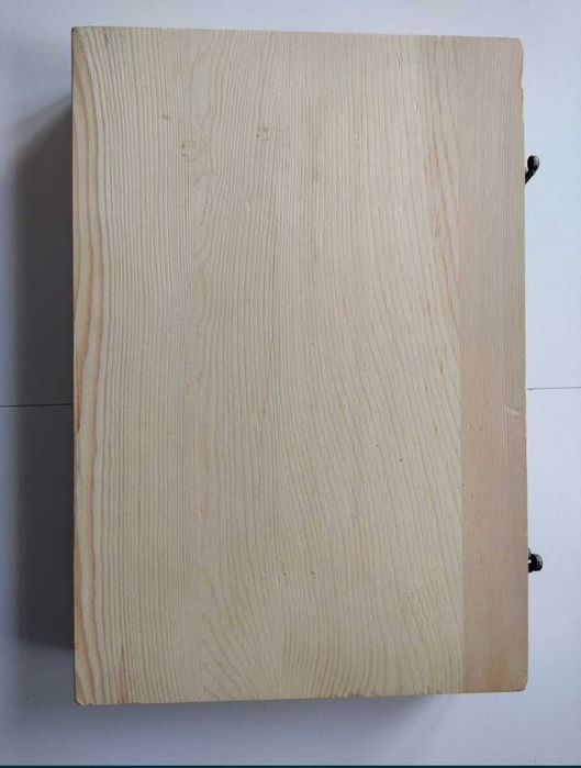 Pudełko na 100 monet