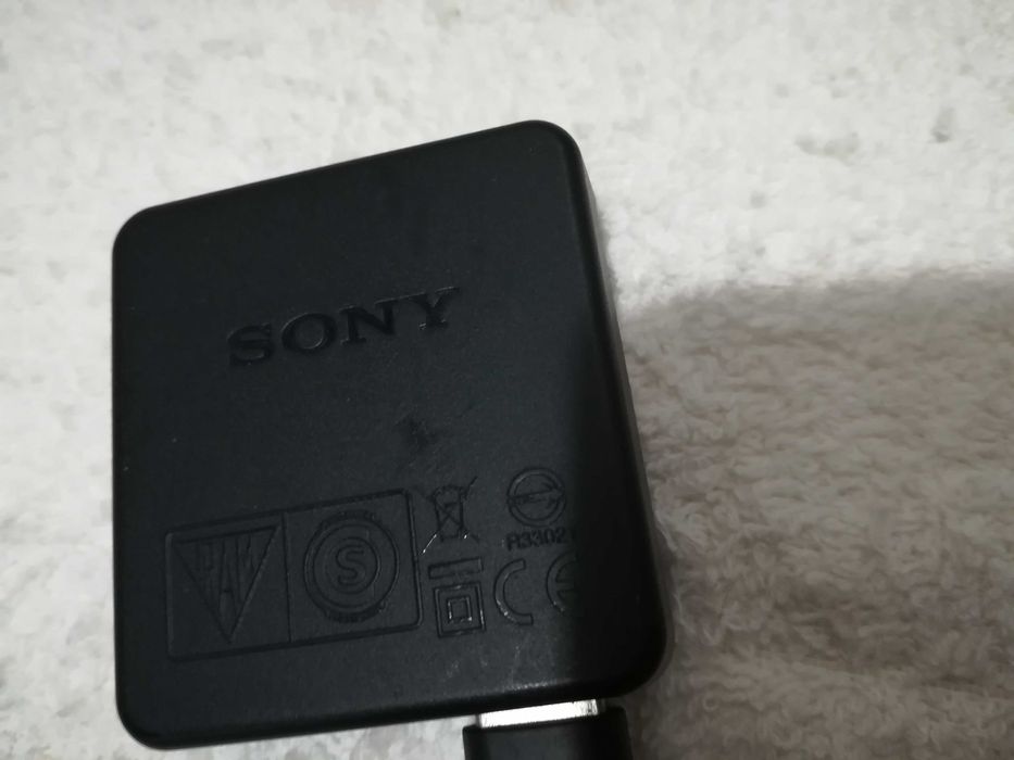 carregador sony ac-ub10d (para máquinas fotográficas e vídeo)