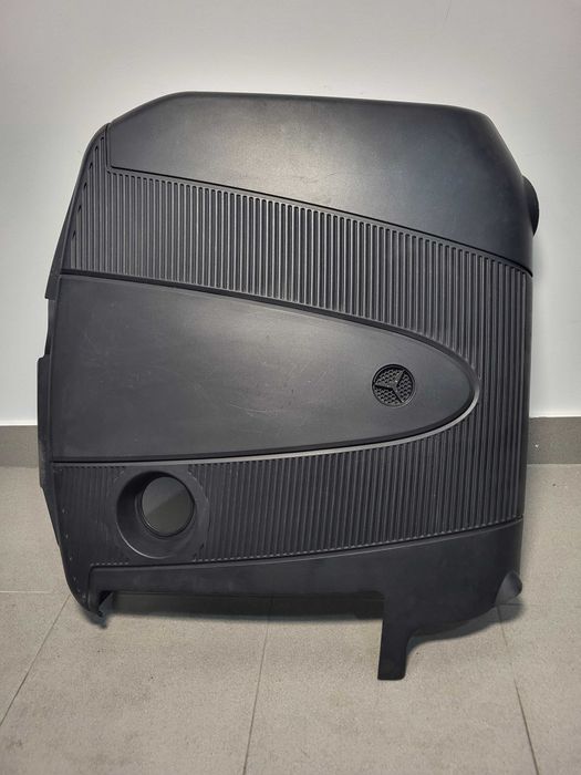 Tampa plástica do motor Mercedes-Benz Classe E W211