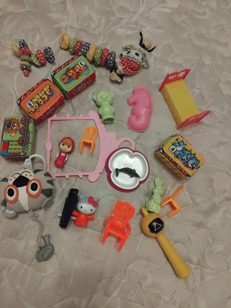 Отдам детские игрушки