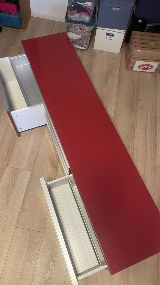 Szafka pod telewizor Ikea Besta wysoki polysk