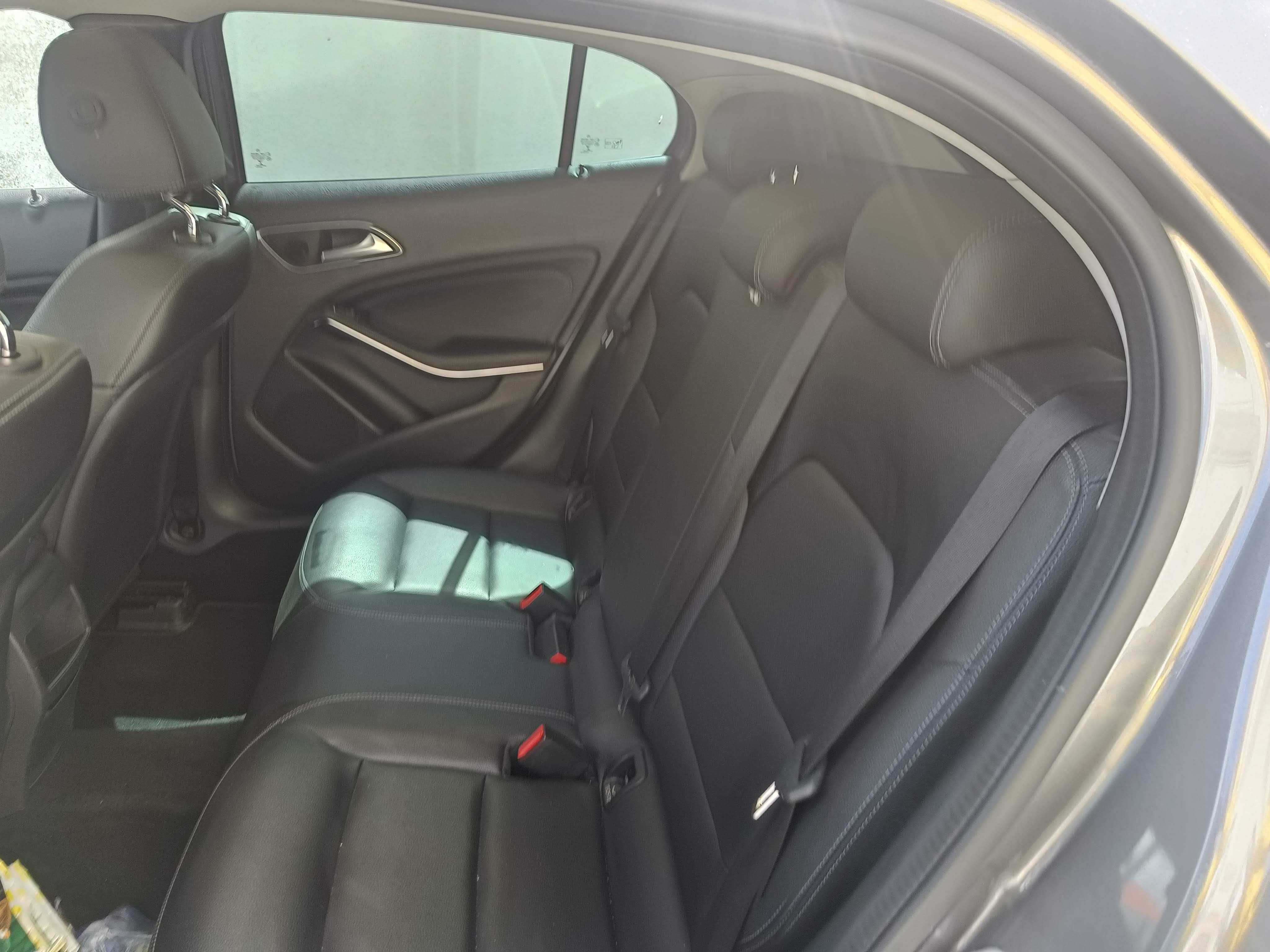 Mercedes GLA 180CDI Automático 2017