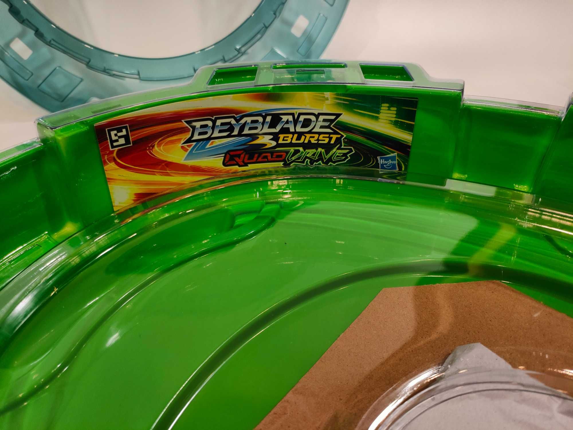 Hasbro zestaw Beyblade Burst QuadDrive