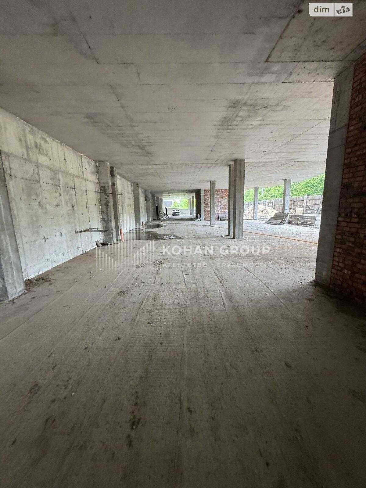 ‼️Оренда приміщень 400 м² — новий БЦ, фасад, Озерна, парковка‼️