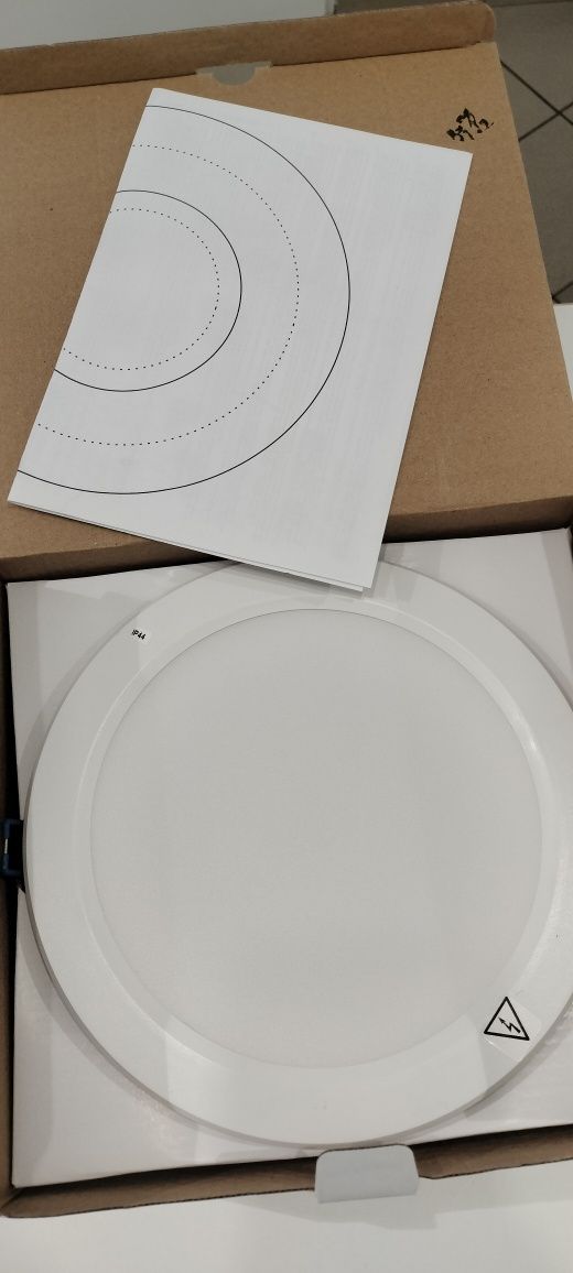 Oprawa sufitowa Nectra LED IP44 20W