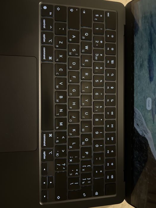 Macbook air M2 13’ 16/512