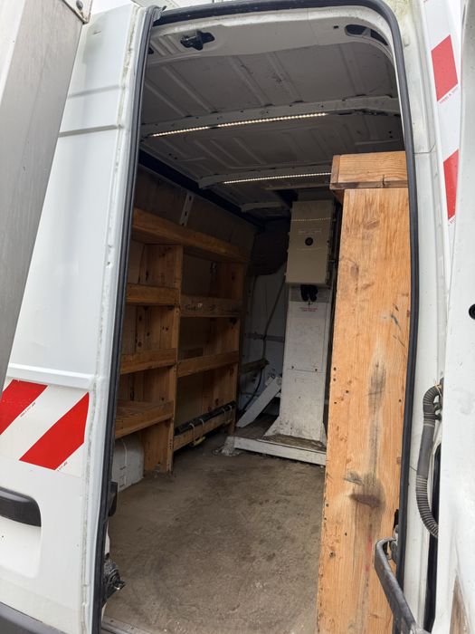 Renault Master 2,3 DCi zwyżka z PODPORAMI, podest ruchomy 131 tys km