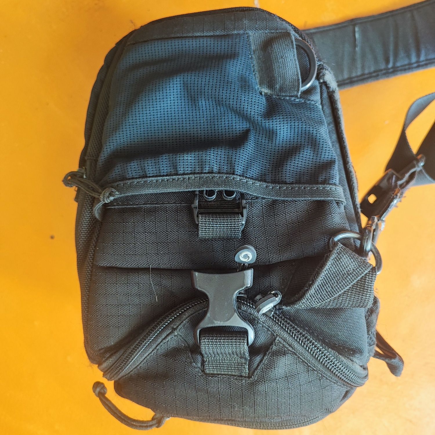 Lowepro toploader 70