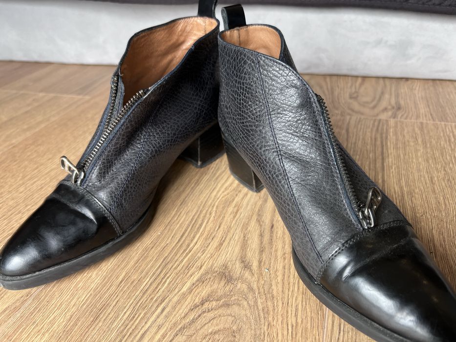 Botim em pele Hispanitas