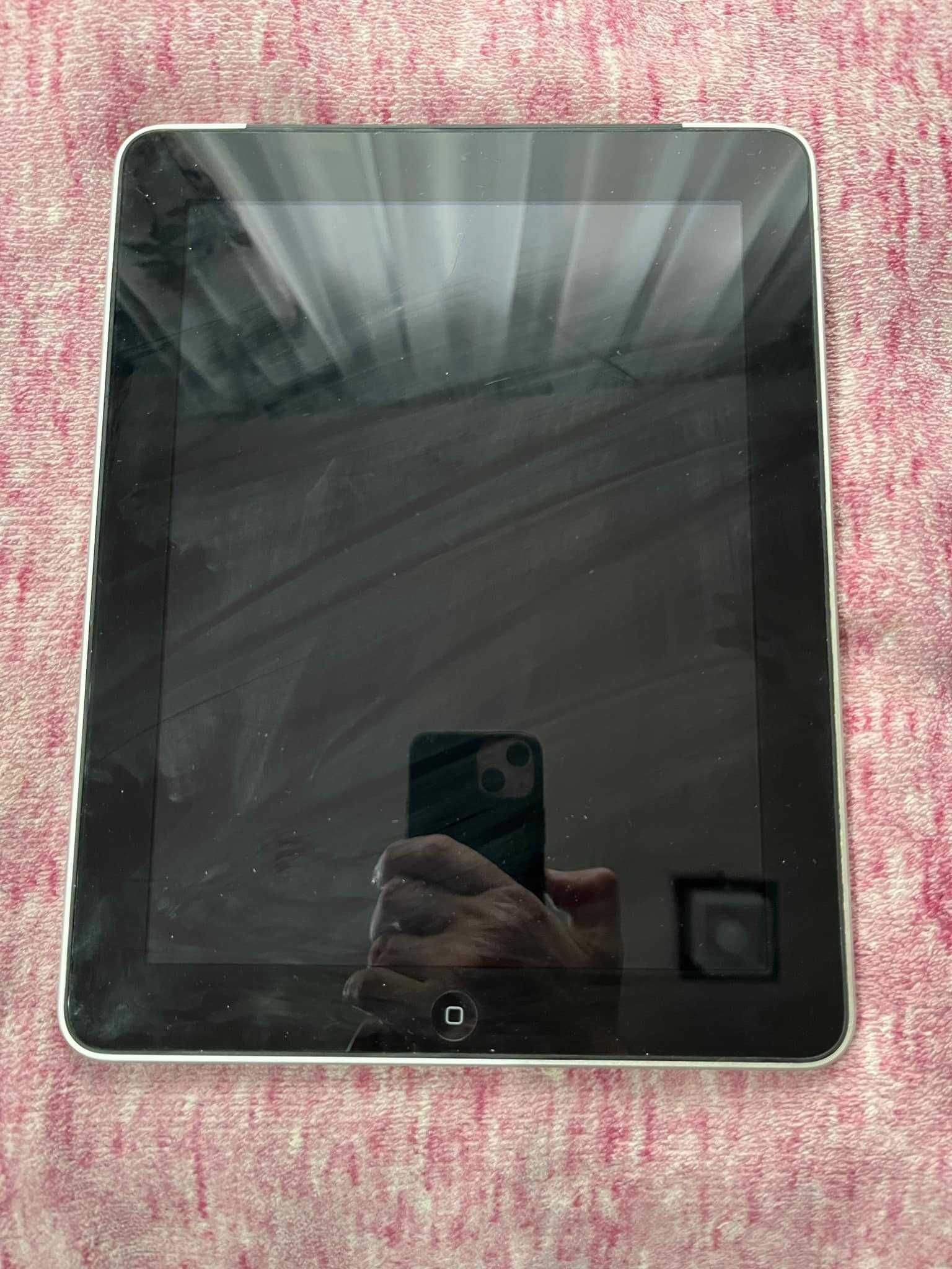 Zestaw iPad tablety 3 sztuki  iPad 32GB A1337 /3 inne modele