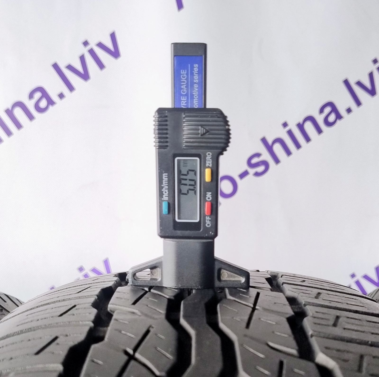 Шини літні R18 235/55 Bridgestone Dueler H/T 687