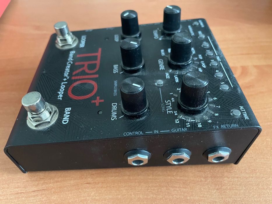 Digitech Trio+, bandcreator and looper. Genialny akompaniament!