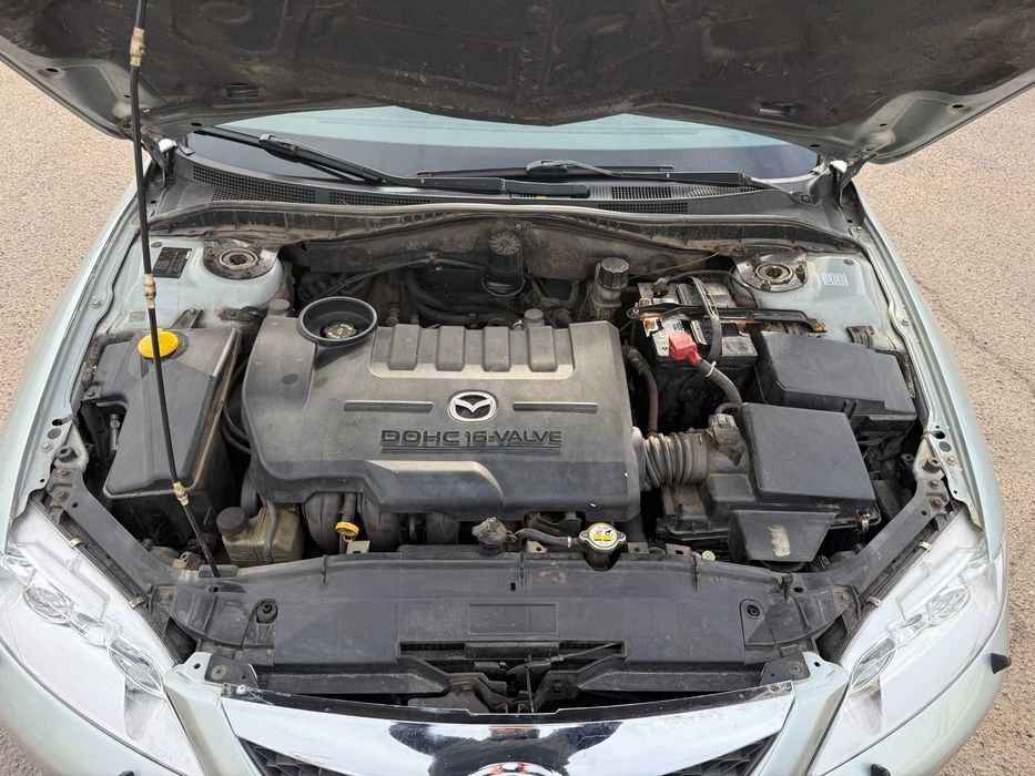 Продам автомобіль Mazda 6 2003 рік 2.0 бензин