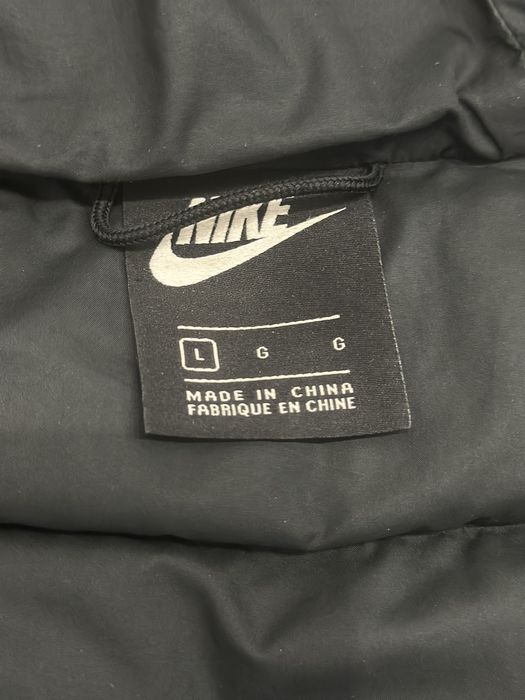 Пуховик Nike оригинал