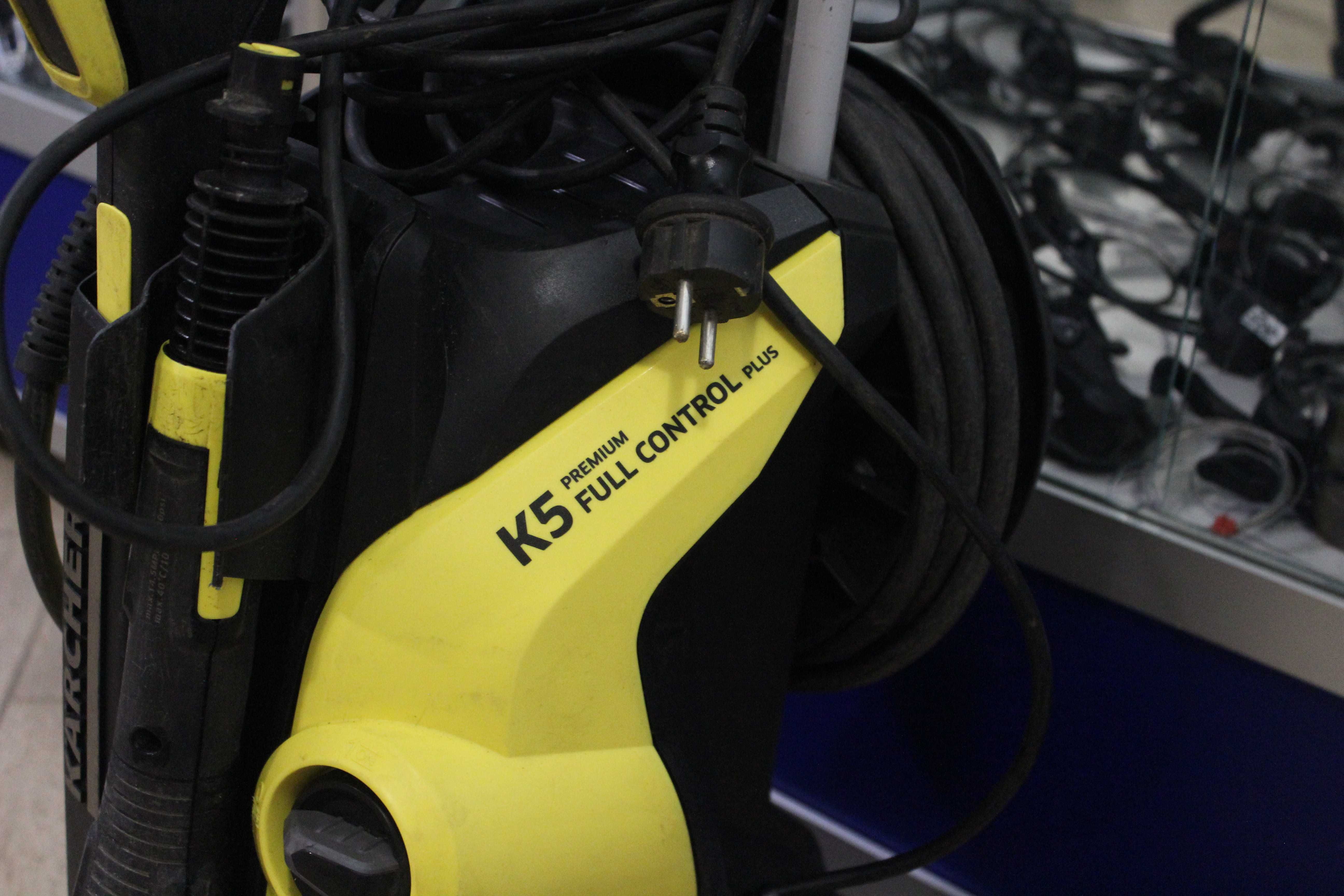 Мийка Karcher K5 Full Control Premium Plus