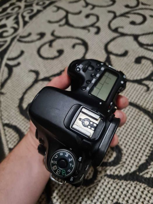 Фотоапарат Canon EOS 70D