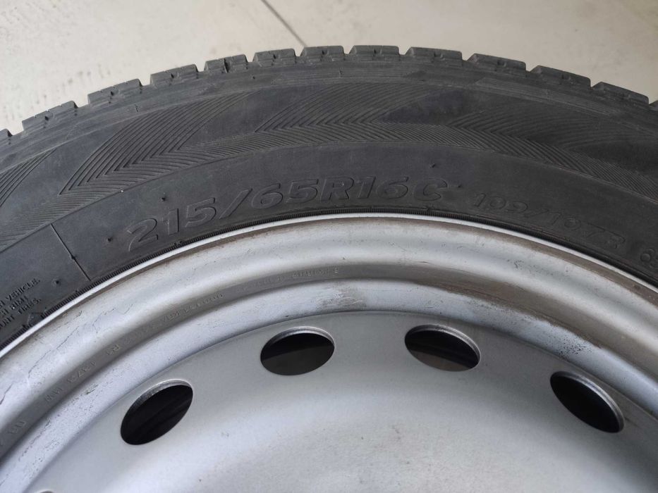 Koła zimowe Renault Trafik nowe felgi 215/65 R 16 C + śruby Gratis !!!