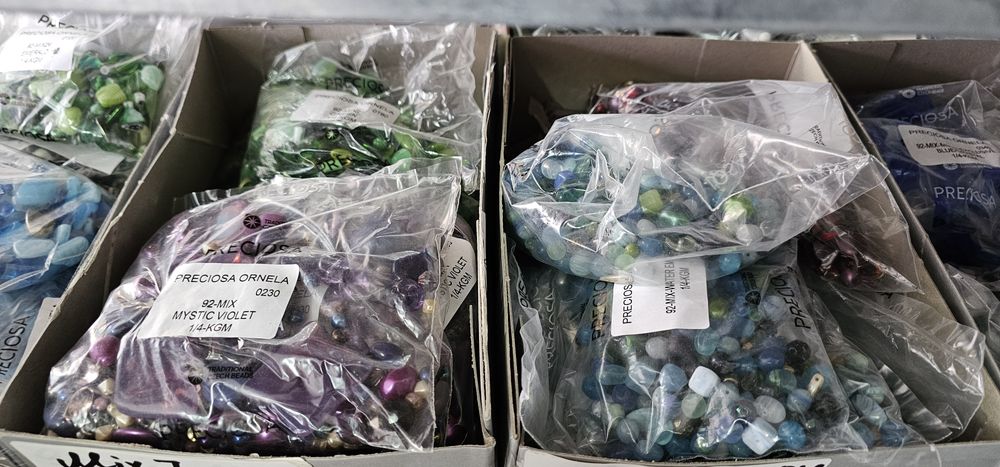 Бісер Preciosa від прямого постачальника з Чехії