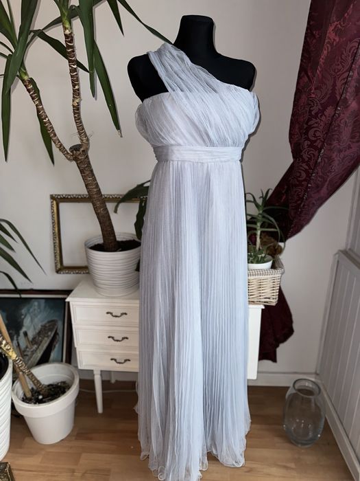 niebieska tiulowa sukienka maxi jedno ramię plisowana 3 xl  46 asos