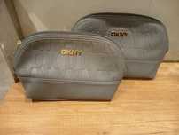 2 kosmetyczki DKNY