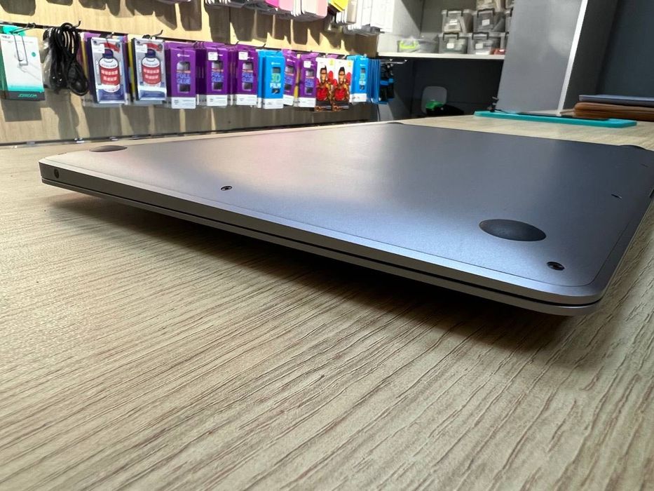 Ноутбук MacBook Air 13 2020 i5,16Gb,512Gb