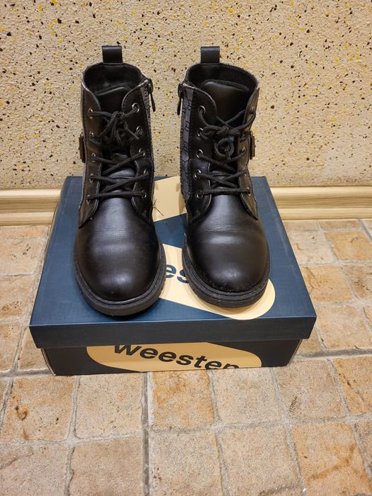 Продам дитячі черевики для дівчинки Weestep. Виробництво Китай.