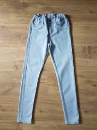 H&M jasne niebieskie jeansy skinny fit r 140 9-10lat regulacja w pasie