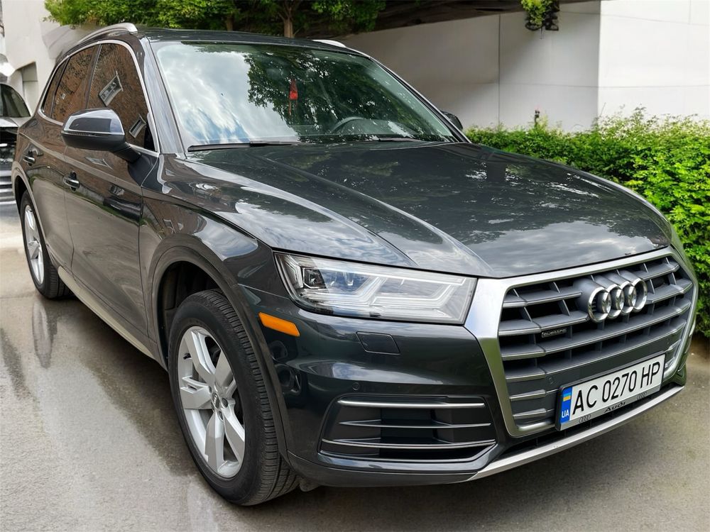 Продам Audi q5 2018 Premium Plus 2.0 tfsi 252 к.с.