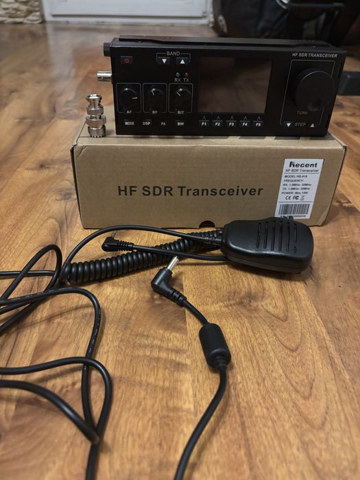 HF SDR Transceiver Recen RS-918 – jak nowy.