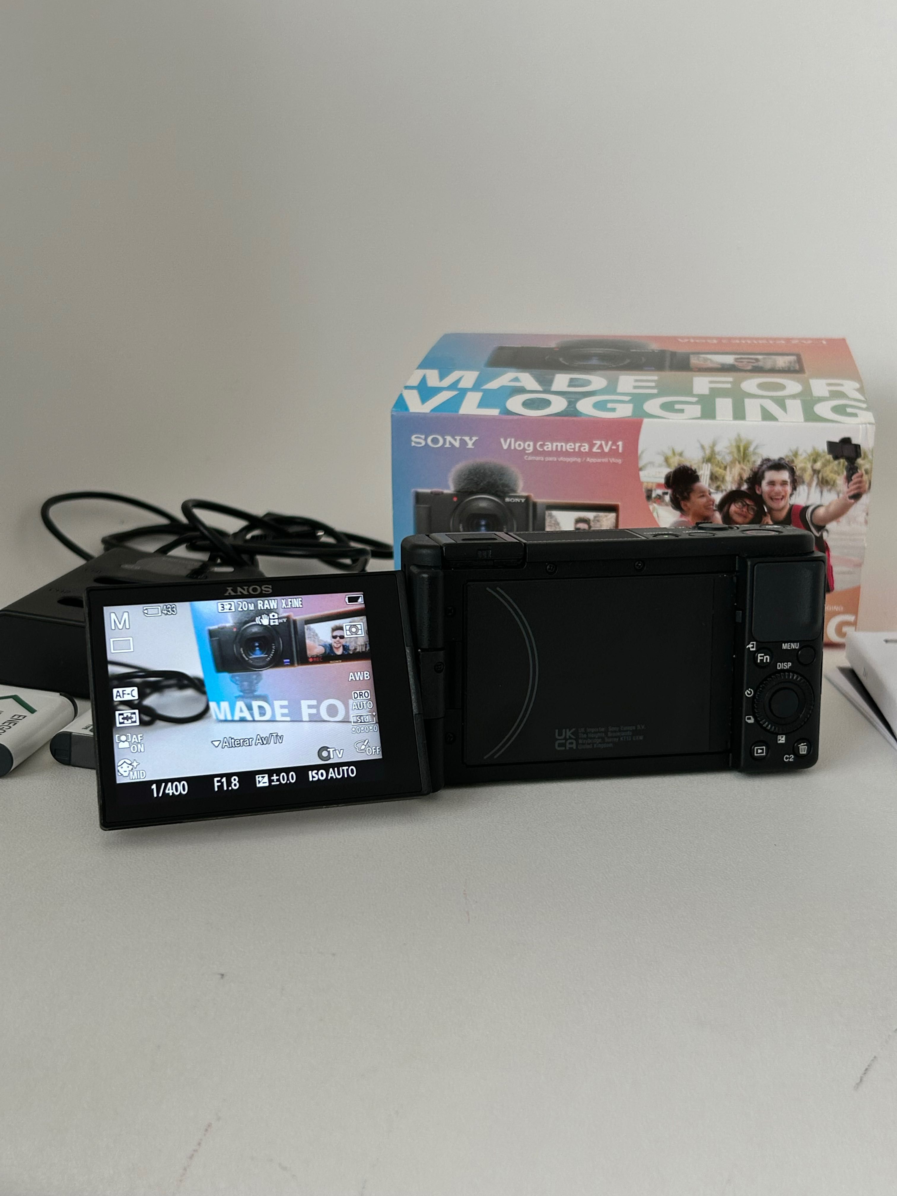 Máquina Fotográfica Compacta Sony ZV-1