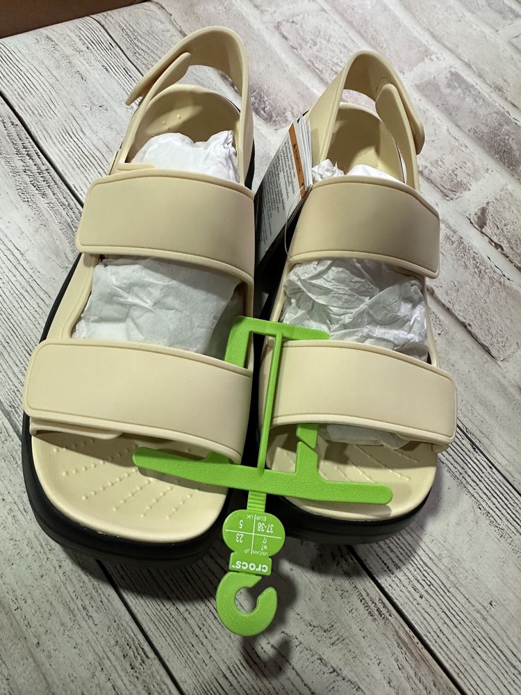 Сандалии Crocs Skyline Slide