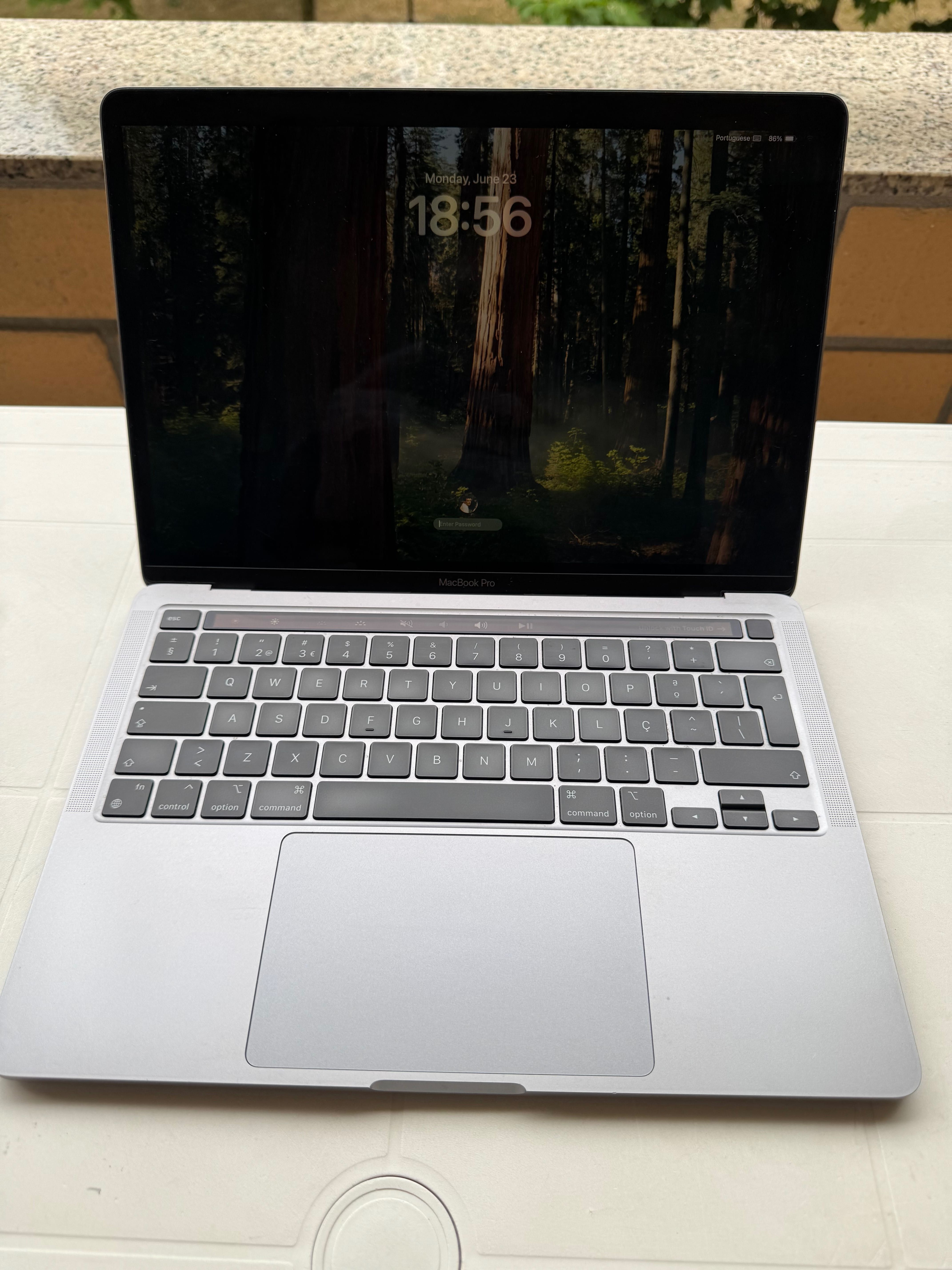 M1 MacBook Pro 2020