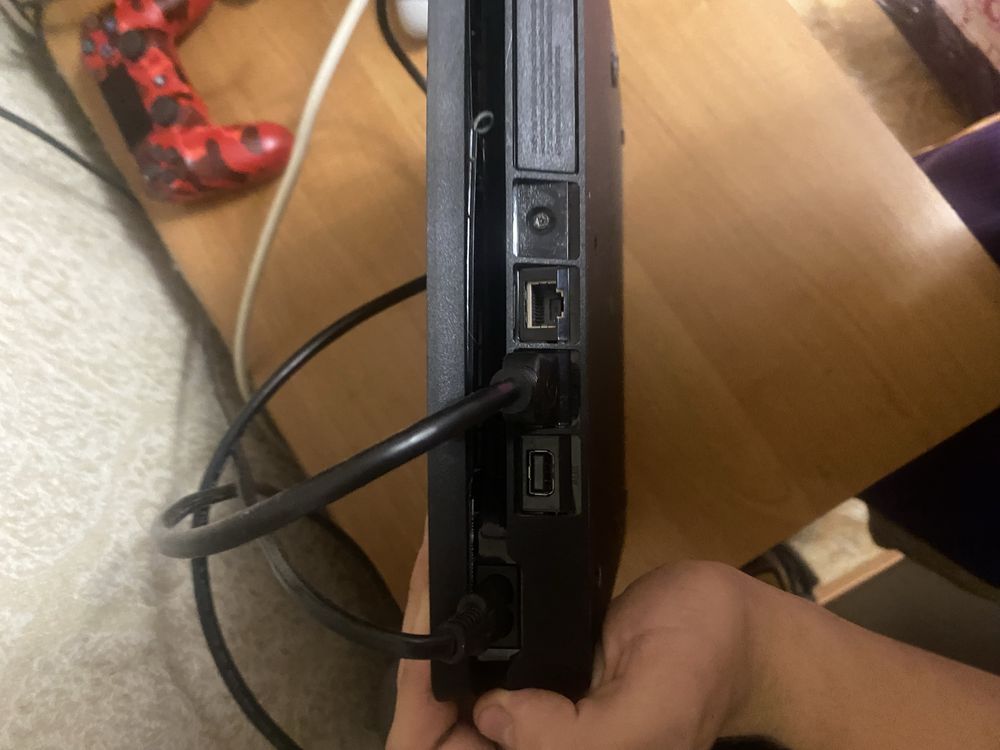 ps4 slim 1 tb  срочно
