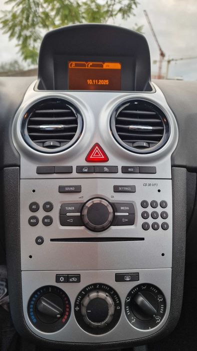 Opel corsa 1.3 ecoflex 2013