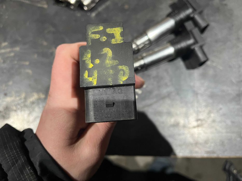 Катушка запалювання (1,2 HTP 12)