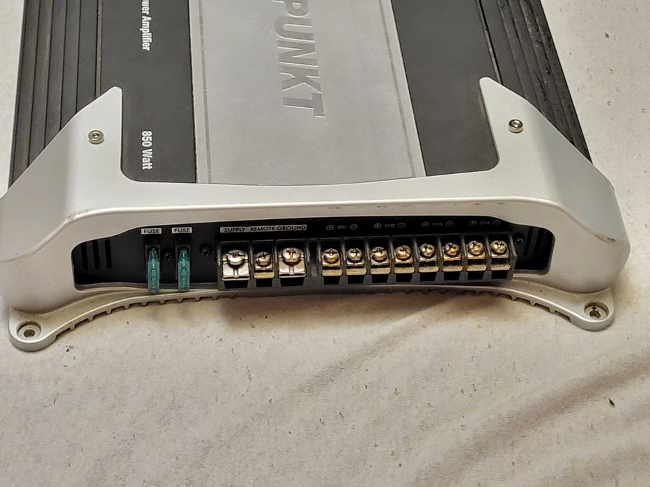 Автомобильный усилитель Blaupunkt GTA 475